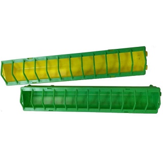 Кормушка лотковая пластиковая (41x7 см, зеленая, 12 секций)